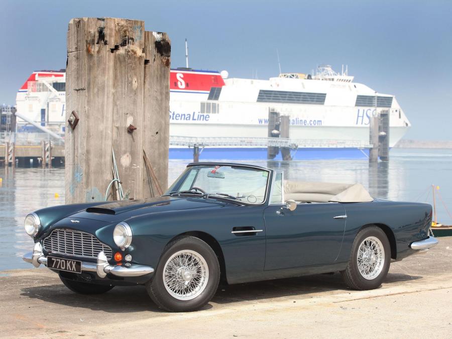  Aston Martin DB4 Convertible 1962 года  (фото 24 из 41)